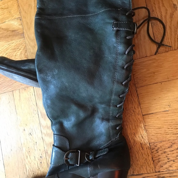 Clarks Womens heeled boots - Picture 4 of 6